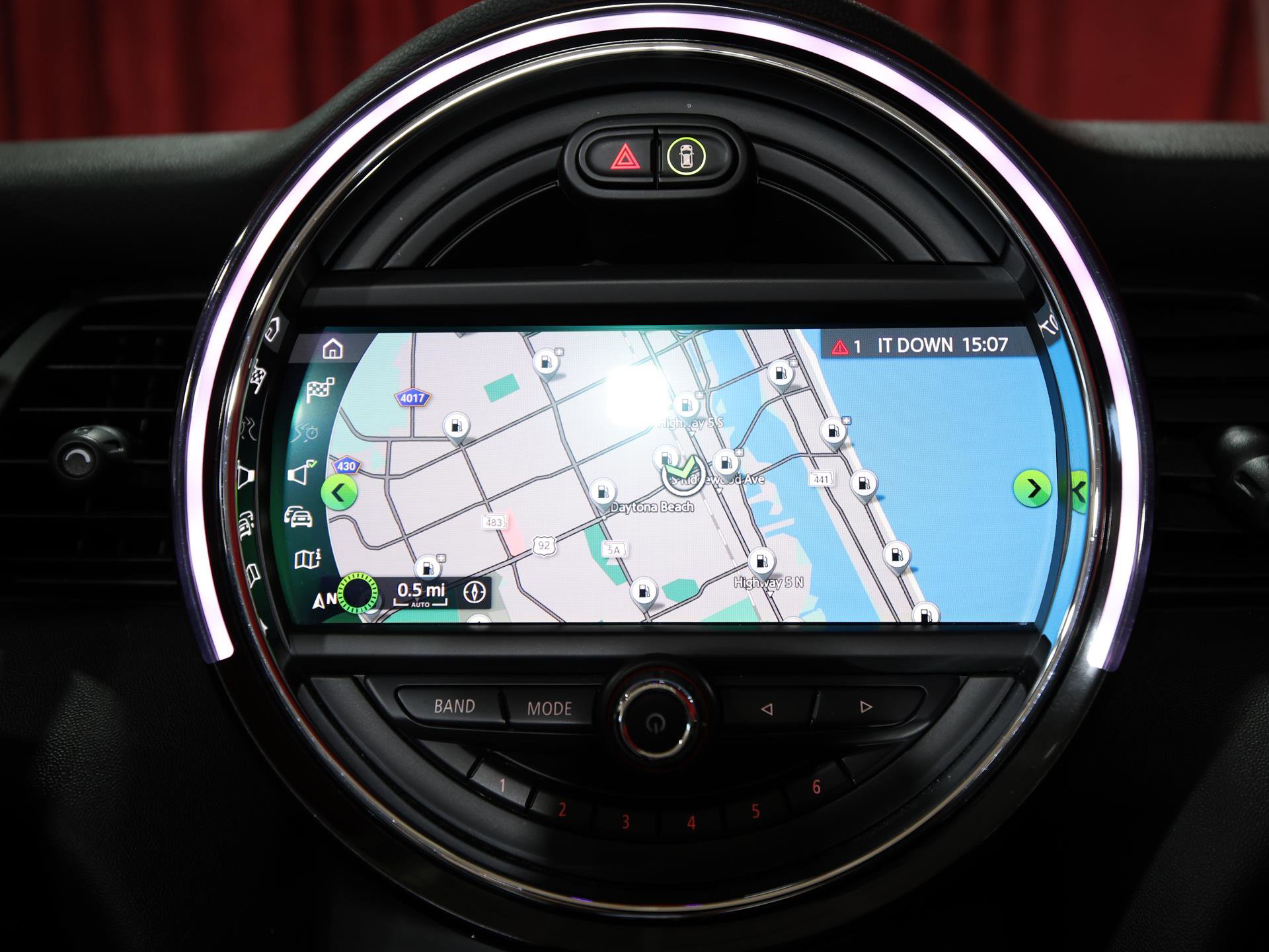 Used 2019 MINI Cooper S w/ Premium Package image 20