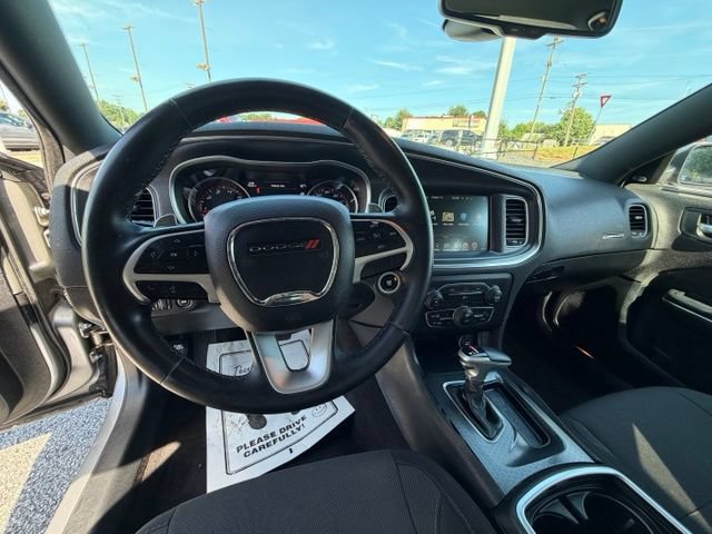 Used 2015 Dodge Charger R/T RWD image 14