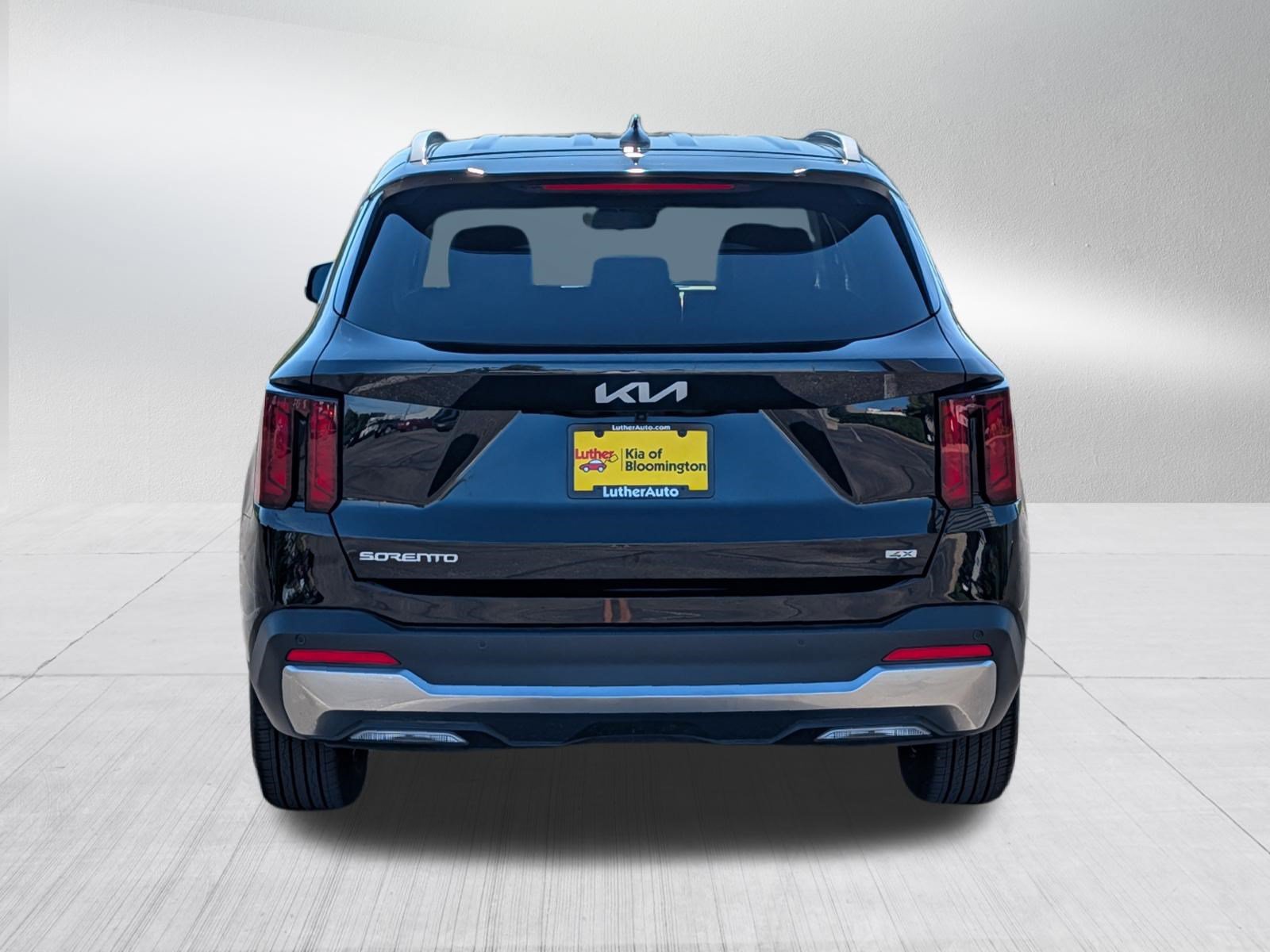 Certified 2025 Kia Sorento S AWD/4WD image 6