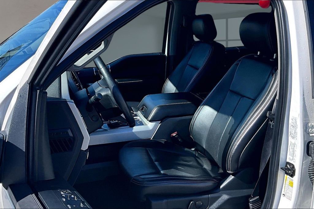 Used 2019 Ford F150 Lariat w/ Equipment Group 502A Luxury AWD/4WD image 27