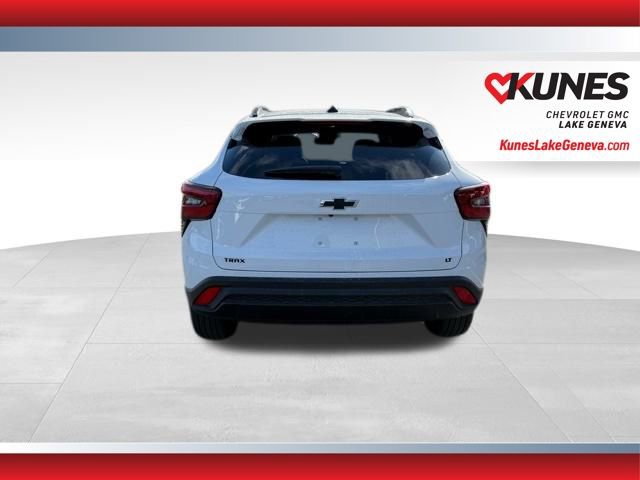 New 2026 Chevrolet Trax LT w/ Driver Confidence Package image 5