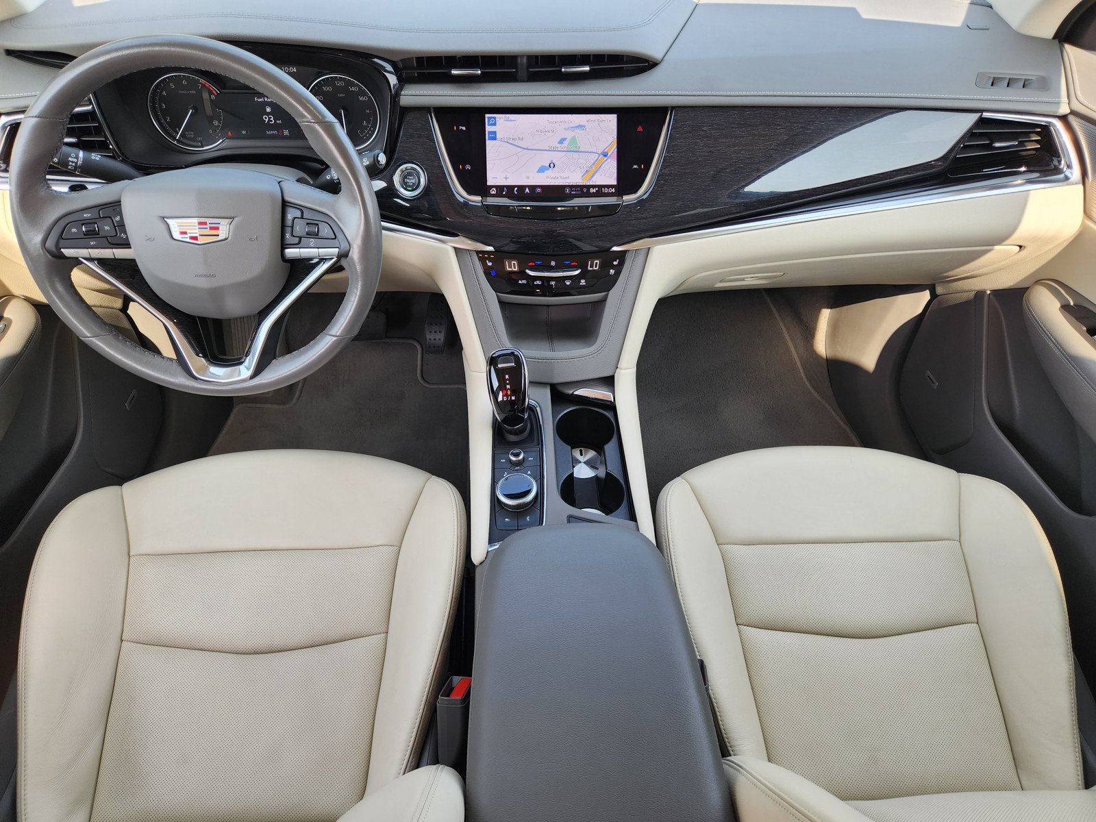 Certified 2023 Cadillac XT6 Premium Luxury AWD/4WD image 9