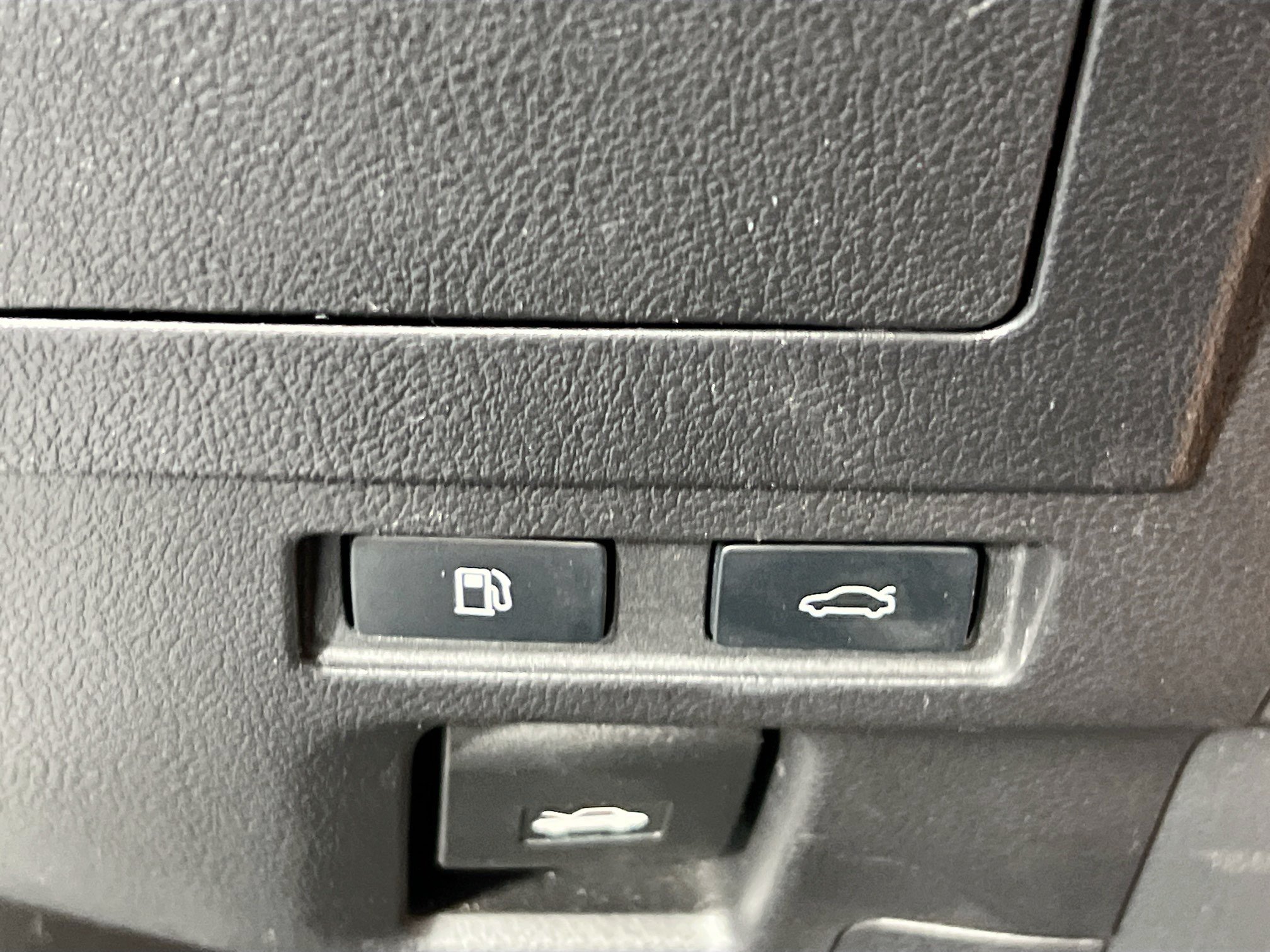 Used 2021 Lexus ES 300h w/ Premium Package FWD image 10