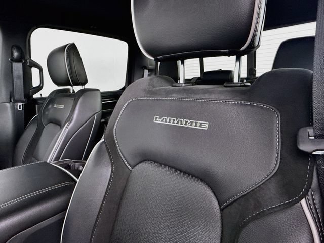 Used 2025 RAM 1500 Laramie w/ Sport Appearance Package AWD/4WD image 36