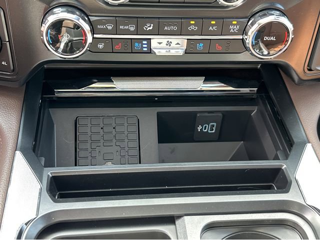 New 2025 Ford F250 King Ranch w/ Chrome Package image 30