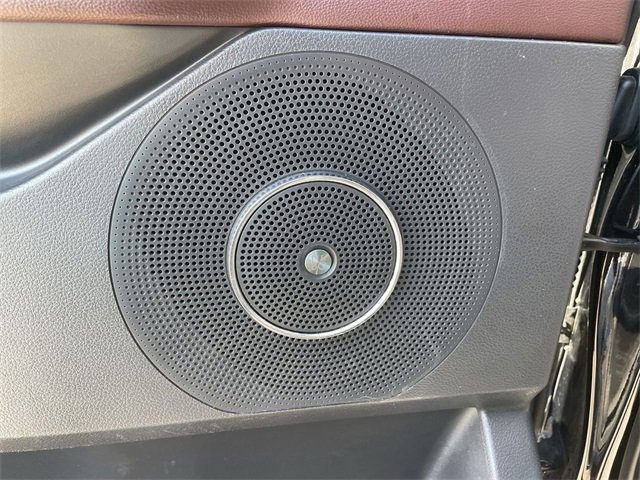 Used 2023 Ford Expedition Max Limited image 25