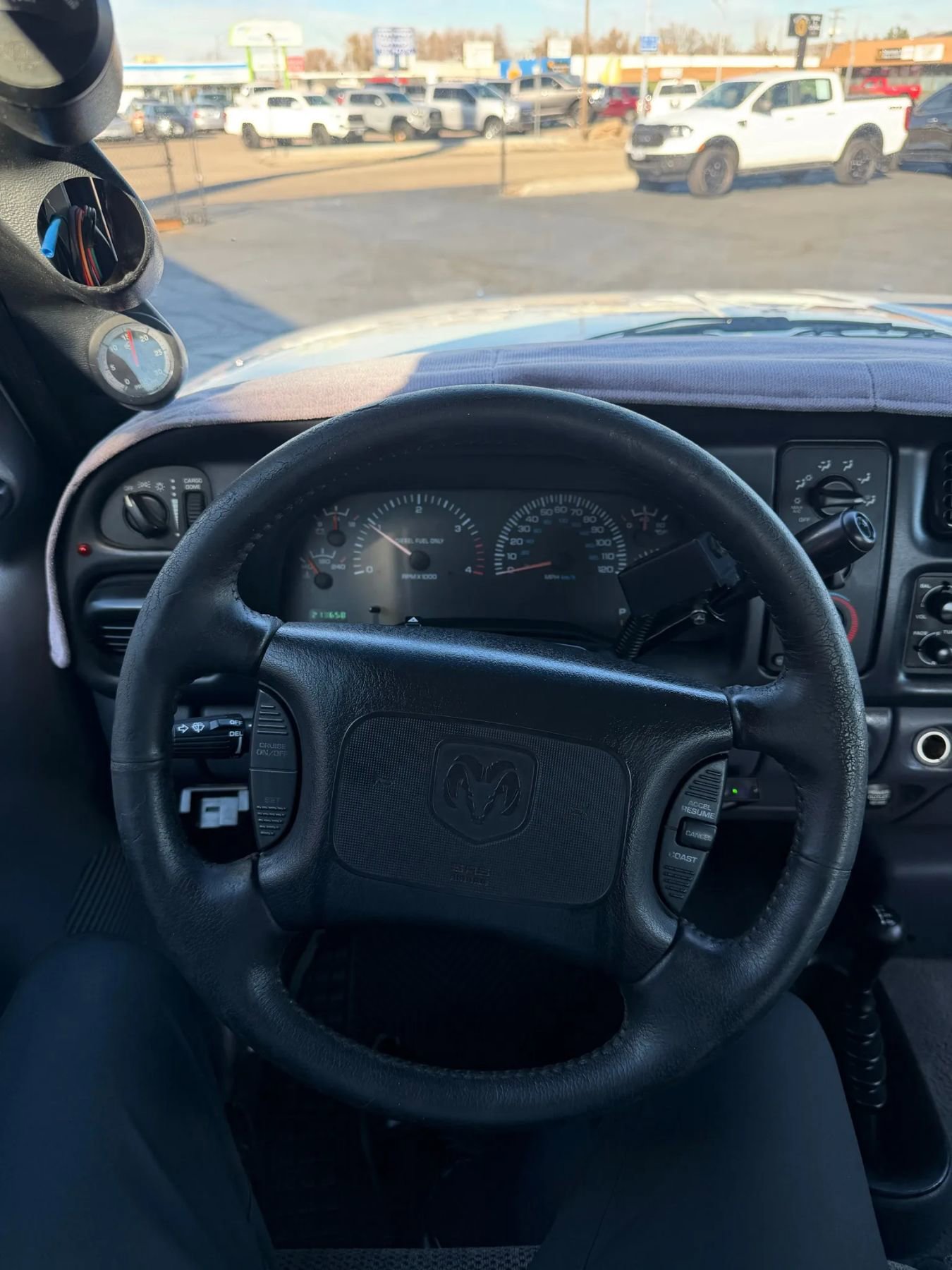 Used 1999 Dodge Ram 2500 Truck 4x4 Quad Cab image 9