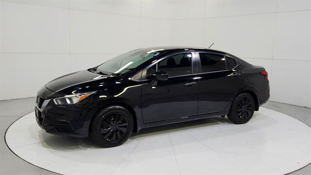 Used 2021 Nissan Versa S FWD image 3