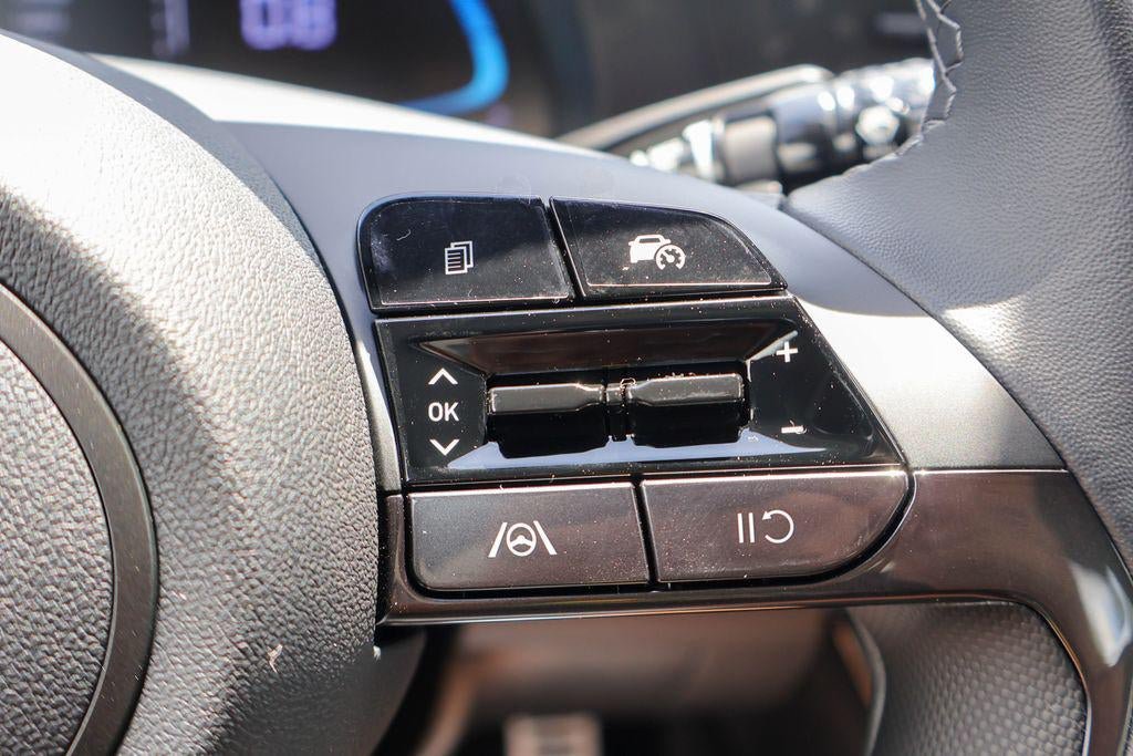 New 2026 Hyundai Elantra Sport FWD image 13