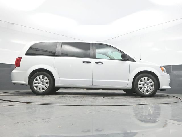 Used 2019 Dodge Grand Caravan SE FWD image 30