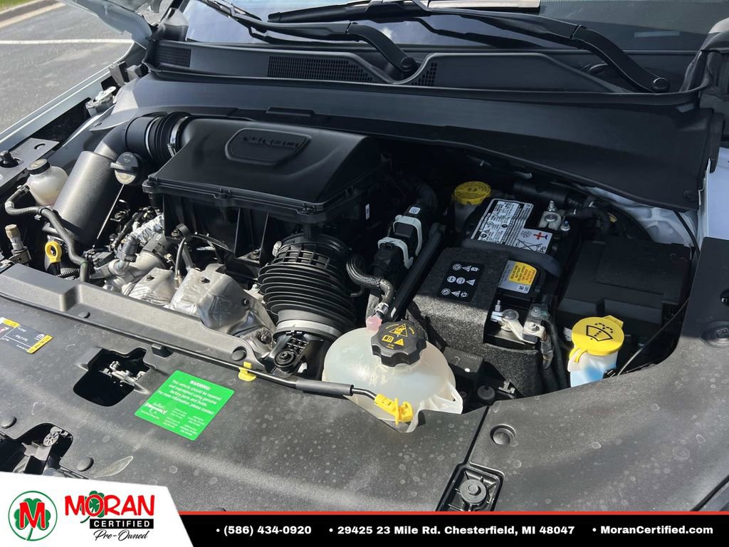Used 2023 Jeep Compass Limited w/ Sun and Sound Group AWD/4WD image 10