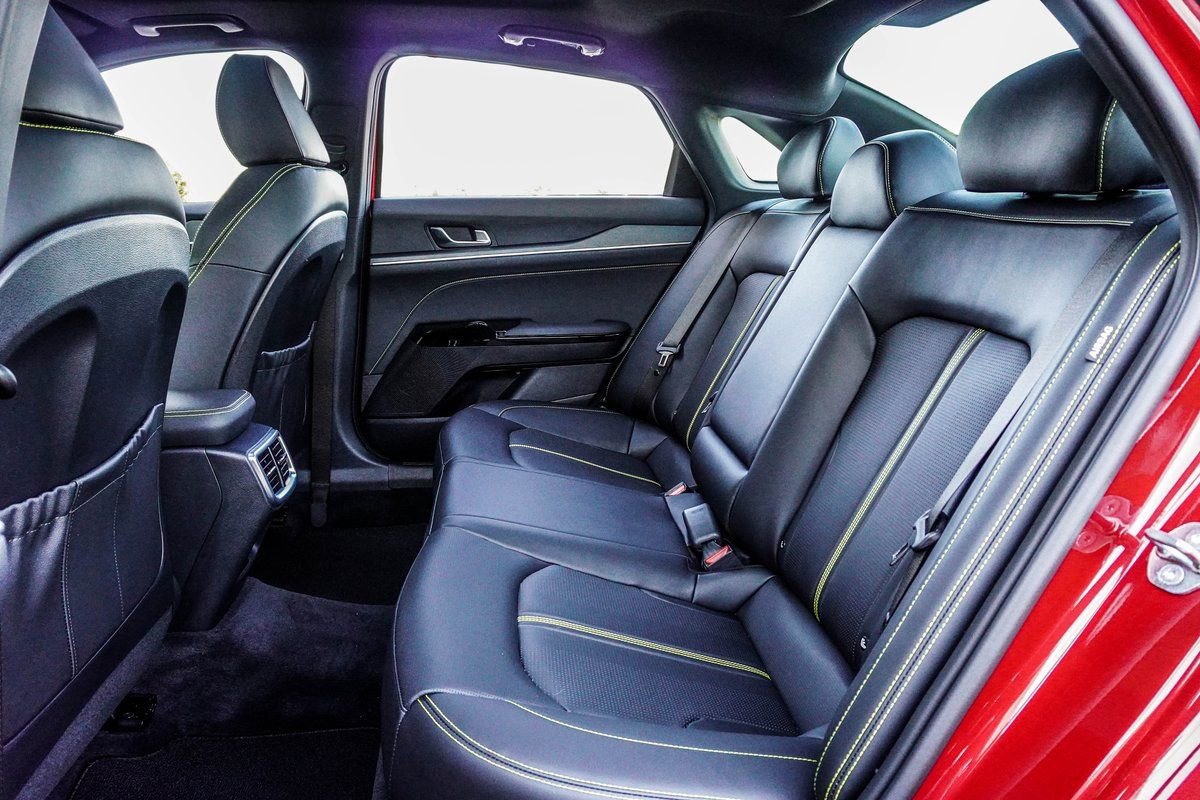 Used 2025 Kia K5 GT image 35