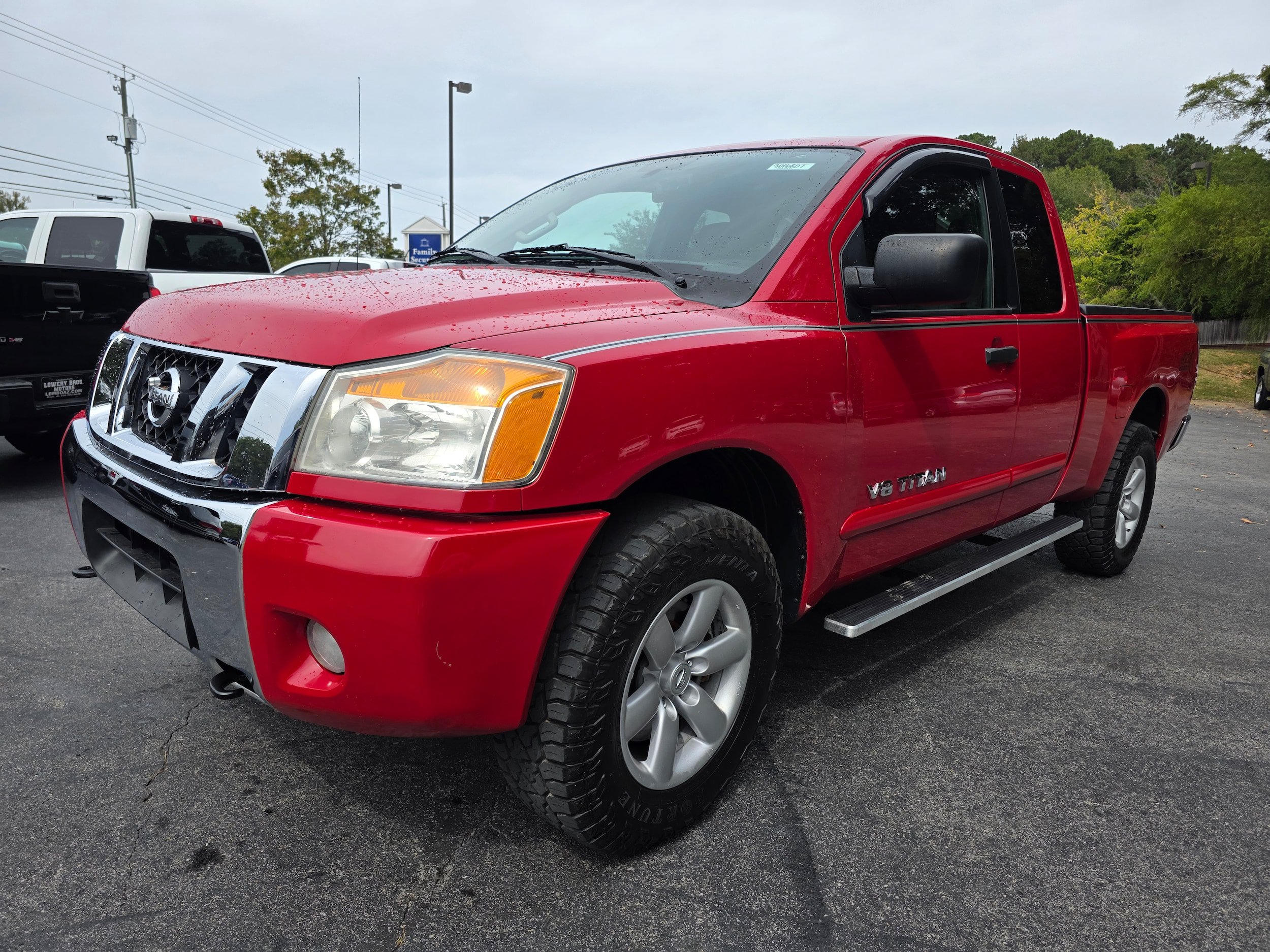 Used 2012 Nissan Titan SV w/ SV Value Truck Pkg AWD/4WD image 1