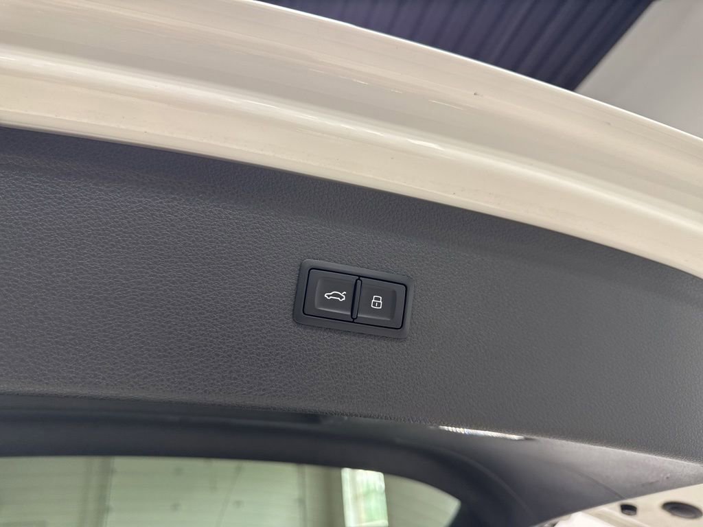 Used 2018 Audi Q5 2.0T Premium Plus AWD/4WD image 36