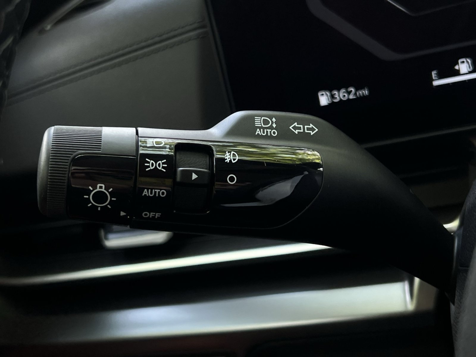 New 2026 Kia Carnival SX Prestige FWD image 28