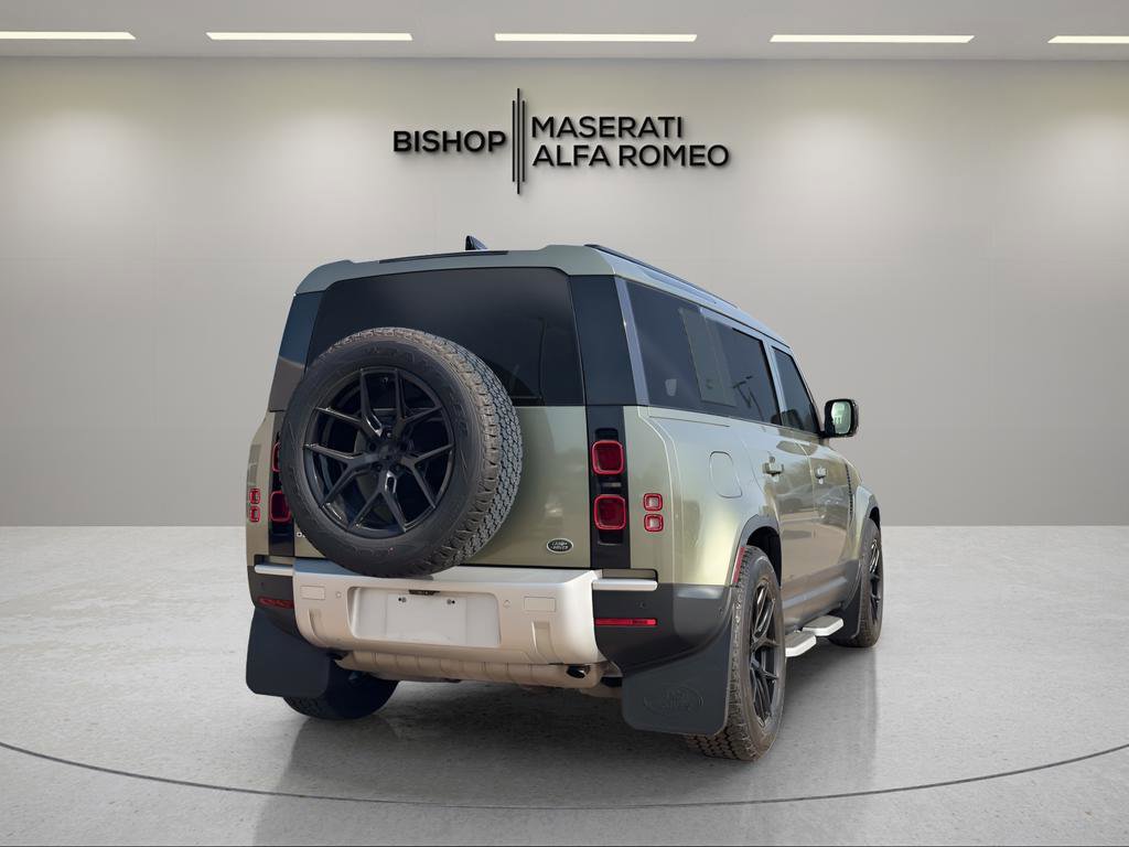 Used 2020 Land Rover Defender 110 SE image 5