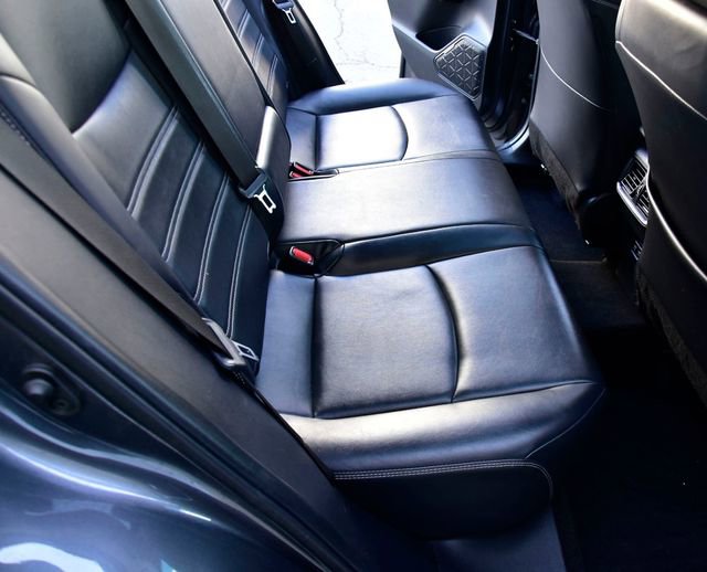 Used 2019 Toyota RAV4 Limited w/ Advanced Technology Package image 15