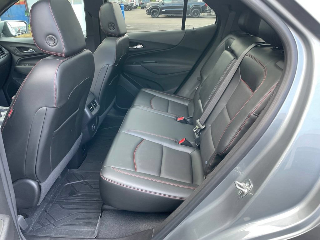 Used 2024 Chevrolet Equinox RS w/ RS Leather Package AWD/4WD image 23