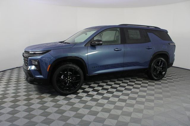 New 2026 Chevrolet Traverse RS image 2