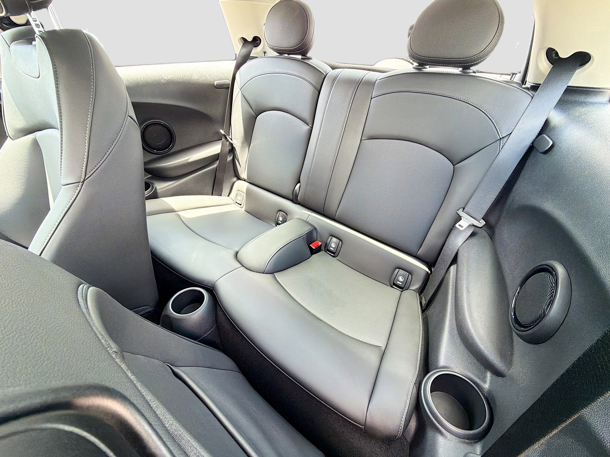 Used 2024 MINI Cooper S FWD image 19