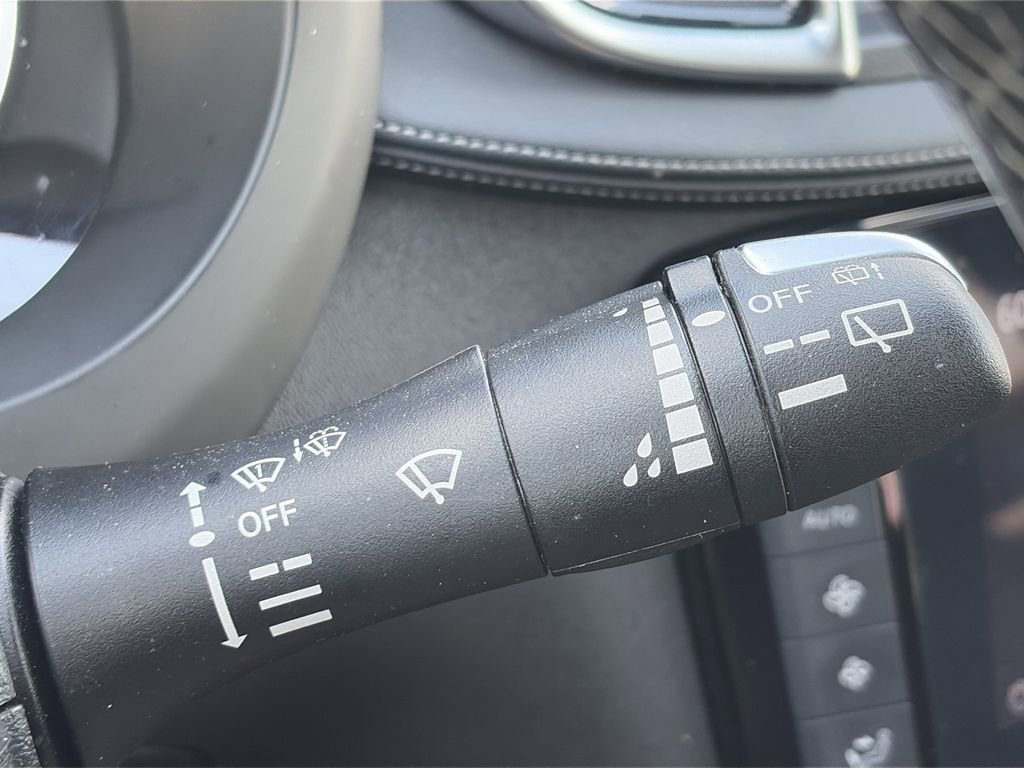 Used 2020 INFINITI QX50 Luxe FWD image 24