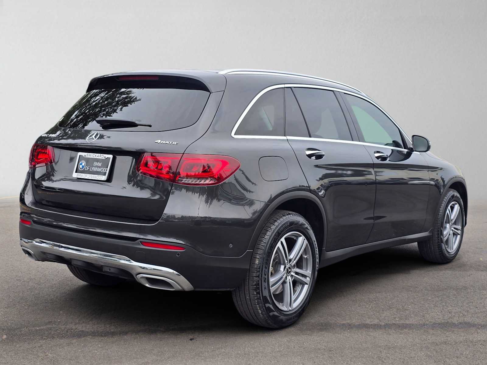Used 2021 Mercedes-Benz GLC 300 4MATIC image 5
