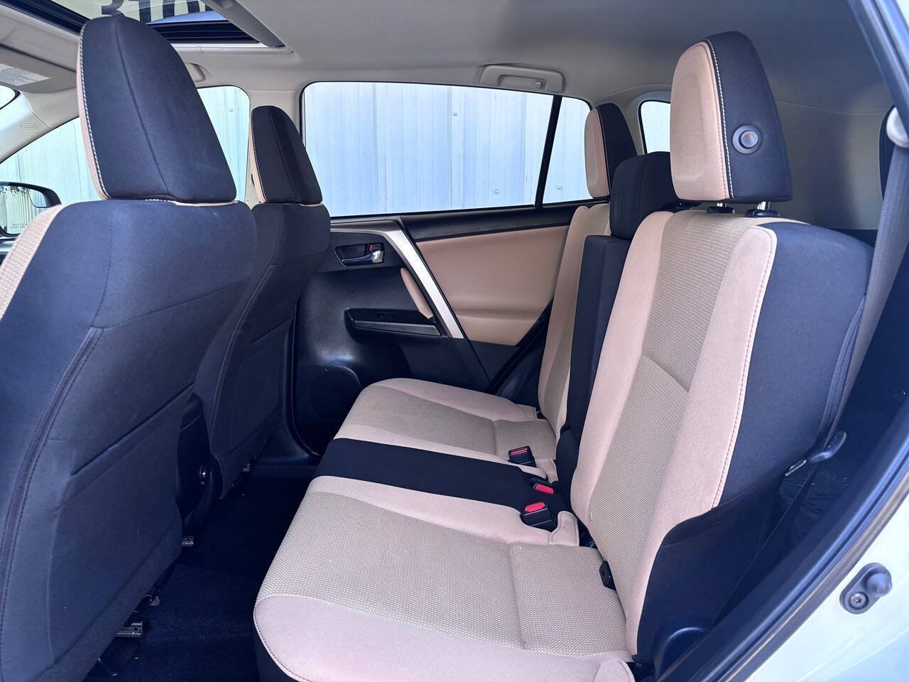 Used 2017 Toyota RAV4 XLE w/ Plus Special Value Package FWD image 15