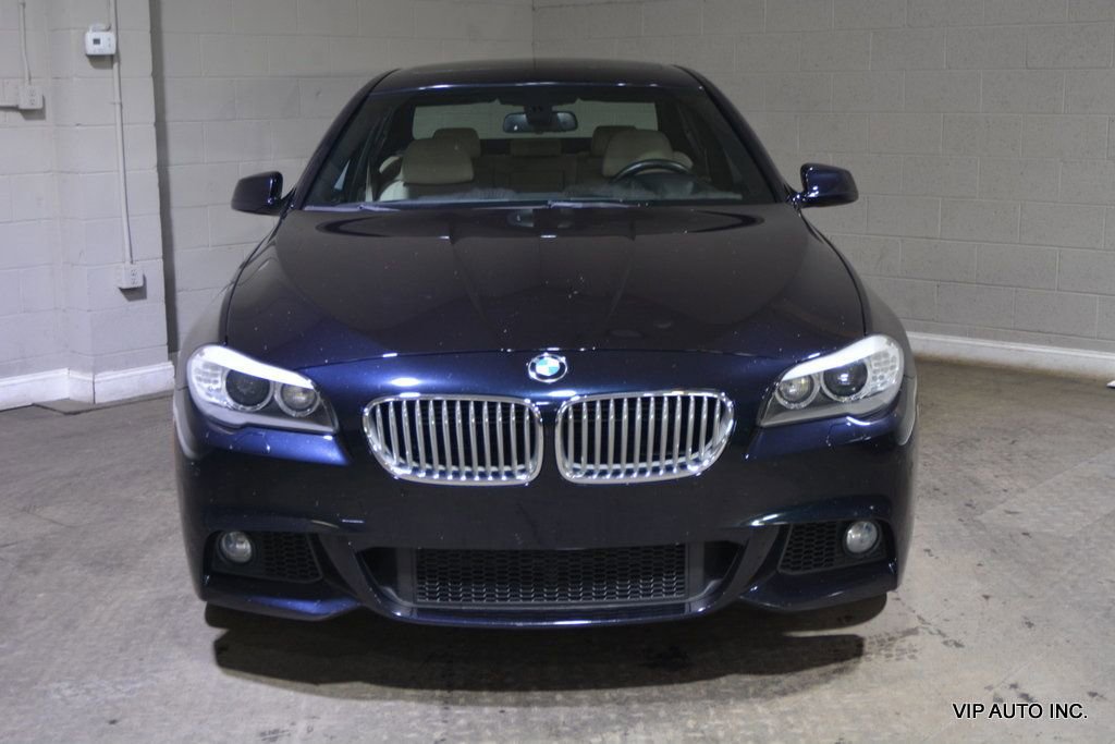 Used 2011 BMW 550i Sedan image 7