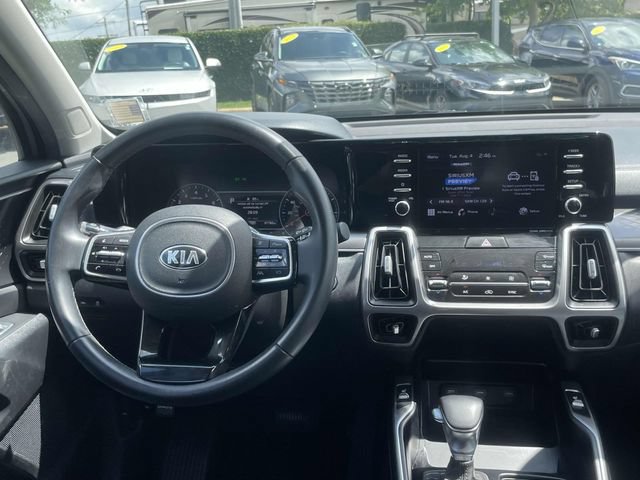 Used 2021 Kia Sorento S FWD image 2