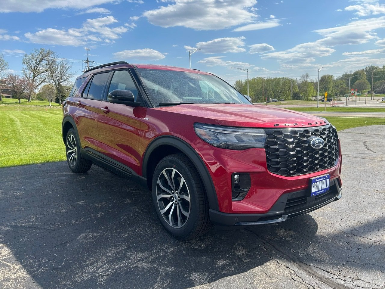 Certified 2026 Ford Explorer ST-Line AWD/4WD image 7