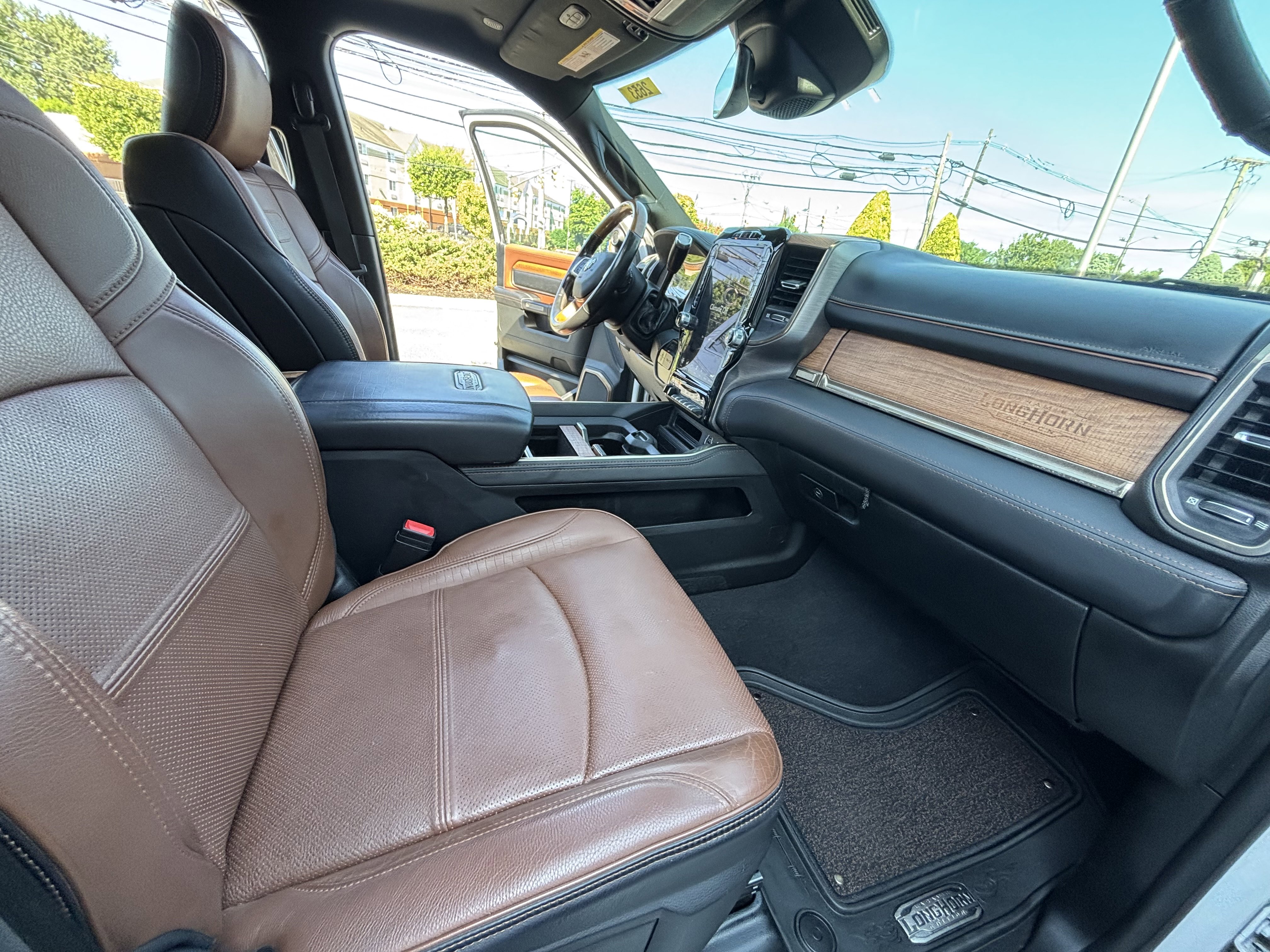 Used 2020 RAM 3500 Limited image 21