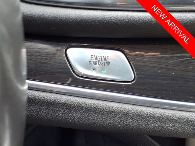 Used 2019 Buick Enclave Essence image 19