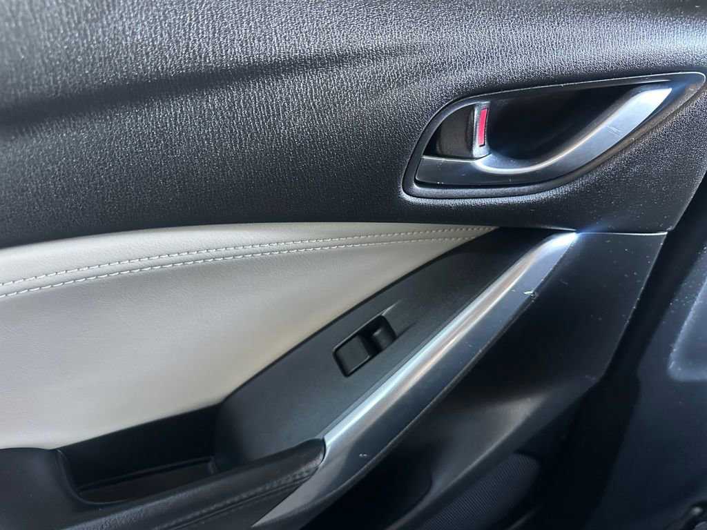 Used 2014 MAZDA MAZDA6 Touring w/ Touring Technology Package image 31
