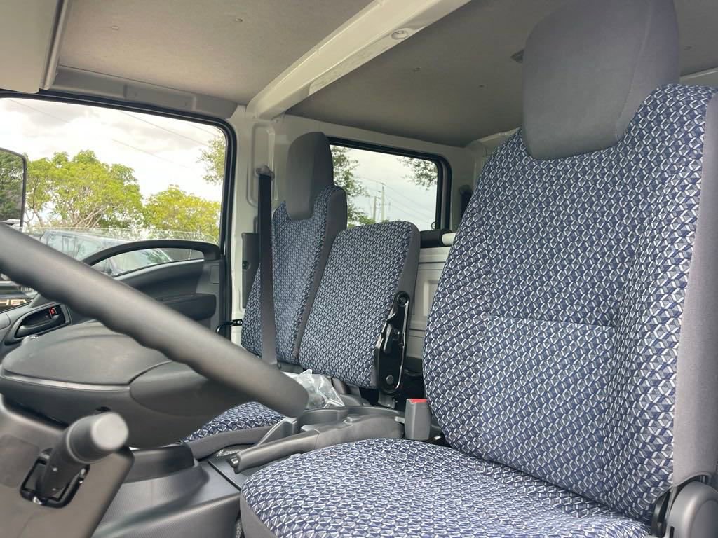 New 2024 Chevrolet Low Cab Forward image 6