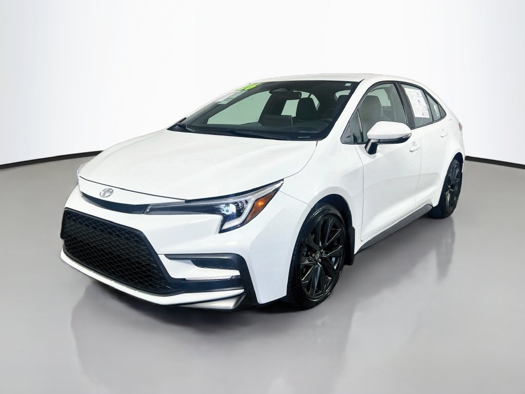 Used 2026 Toyota Corolla SE w/ SE Package FWD image 7