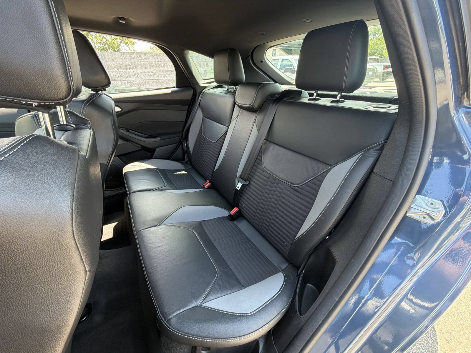 Used 2018 Ford Focus ST w/ Equipment Group 401A FWD image 24