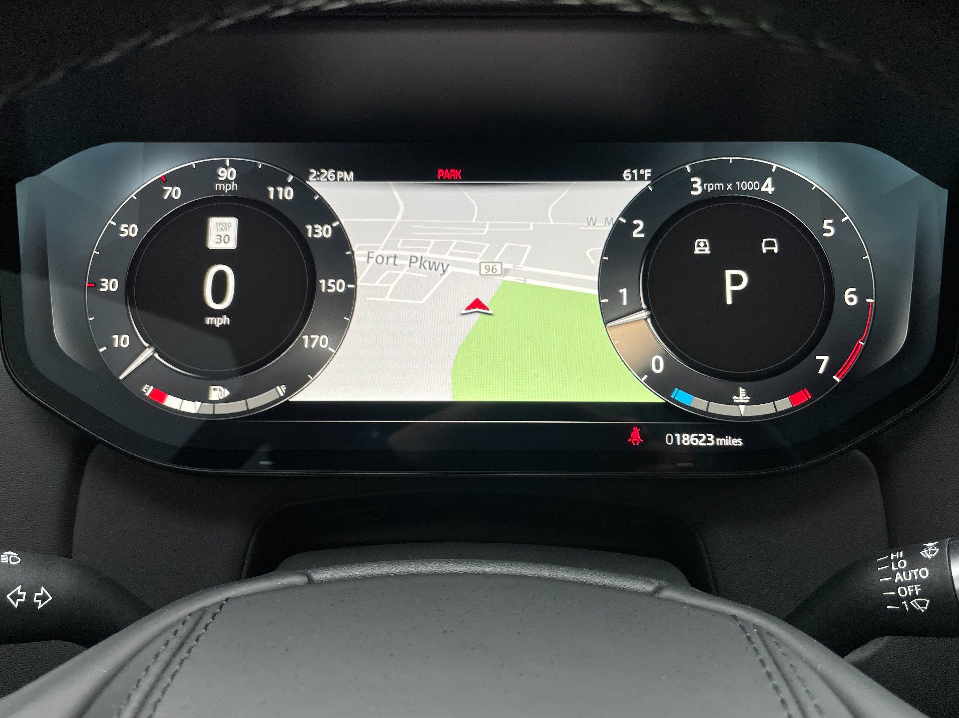 Used 2023 Land Rover Range Rover SE image 32