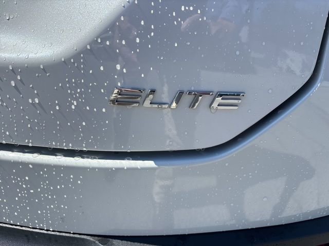 Used 2025 Honda Pilot Elite image 3