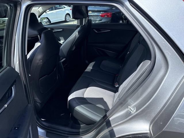 Used 2023 Kia Niro EX Touring FWD image 17
