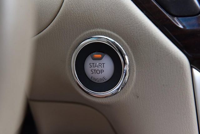 Used 2014 Nissan Pathfinder Platinum w/ Platinum Premium Package AWD/4WD image 20