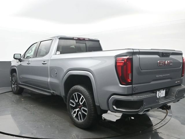Used 2024 GMC Sierra 1500 AT4 w/ Technology Package image 4