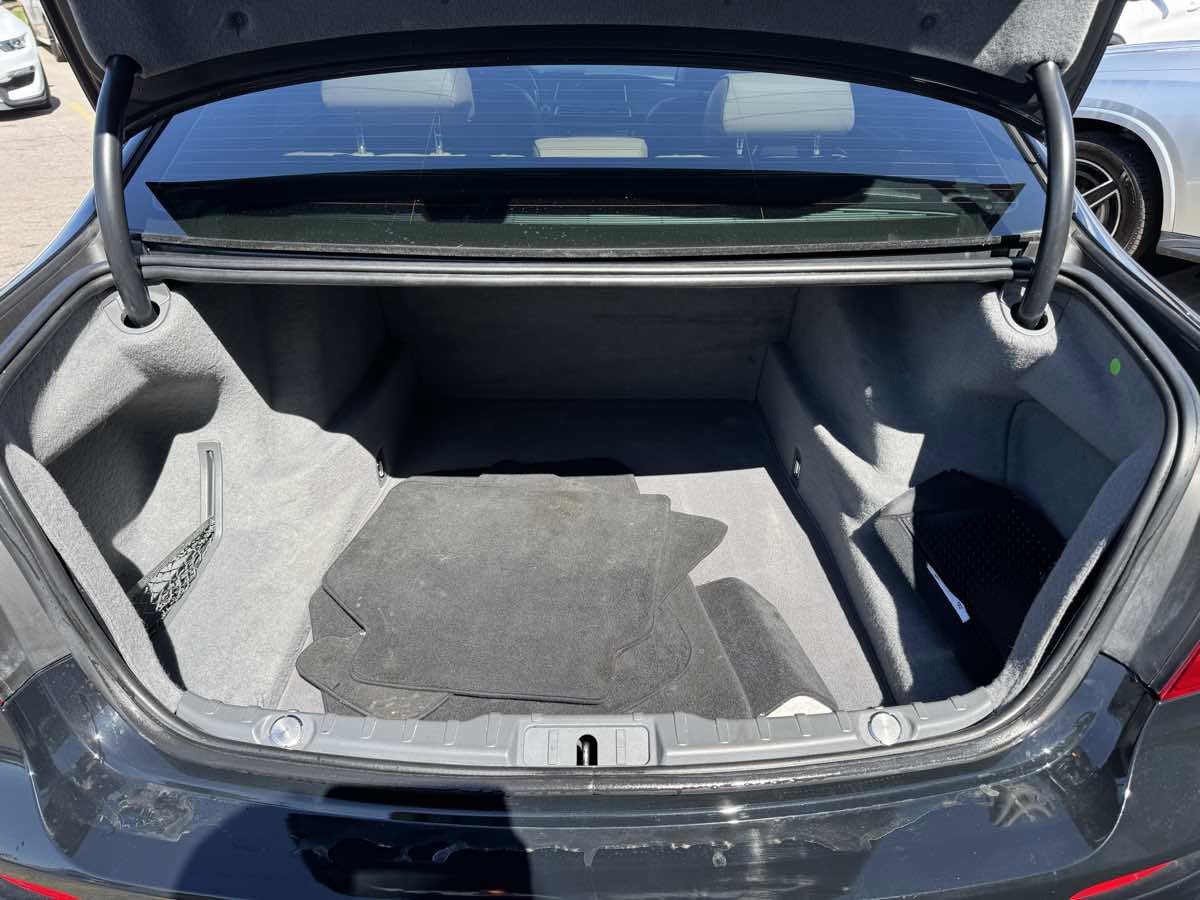 Used 2015 BMW 740Li image 50