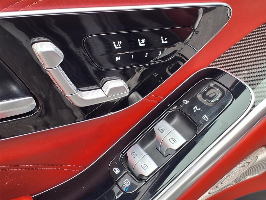 Used 2026 Mercedes-Benz S 63 AMG S image 17