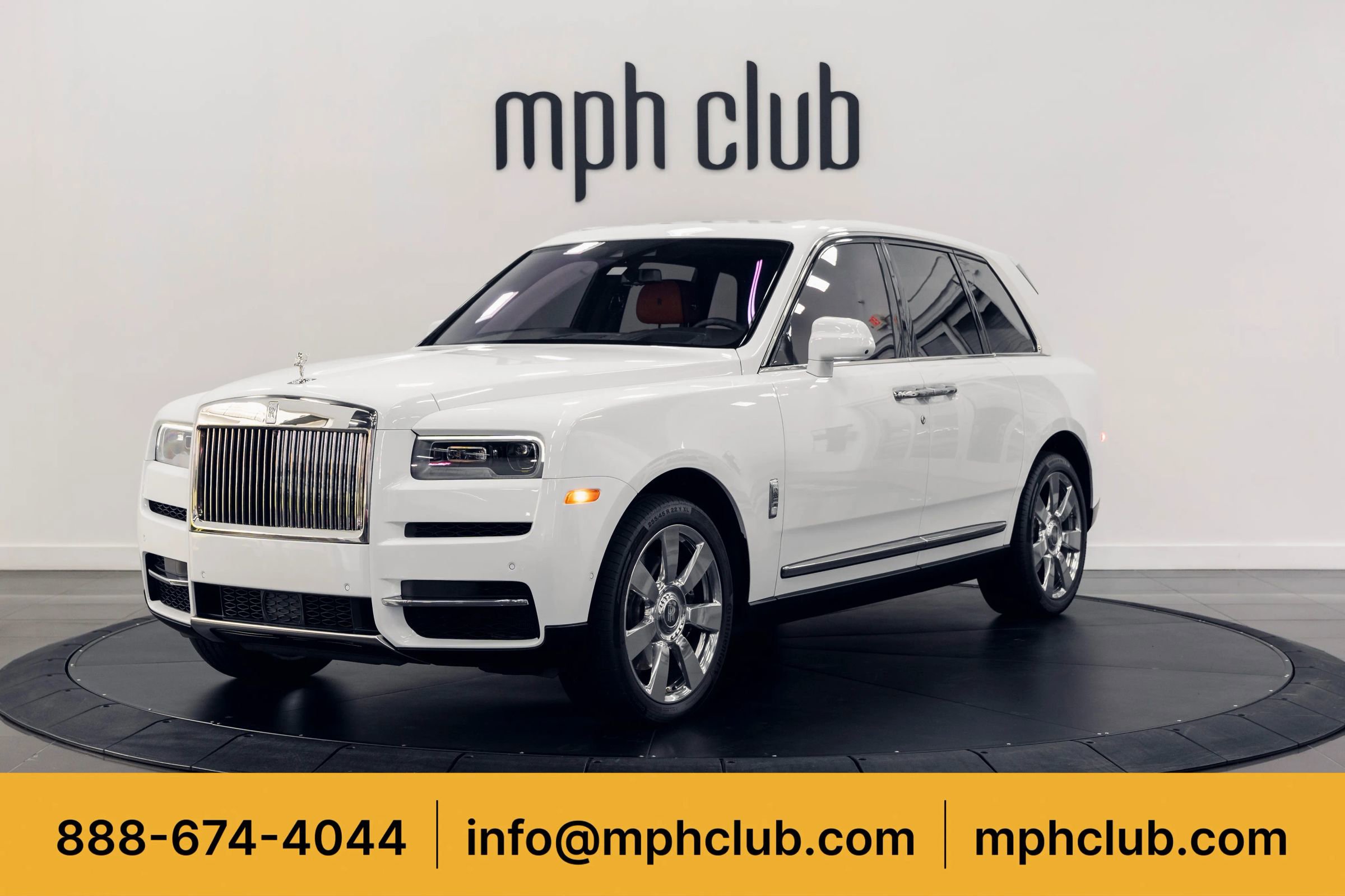 Used 2021 Rolls-Royce Cullinan AWD/4WD image 1
