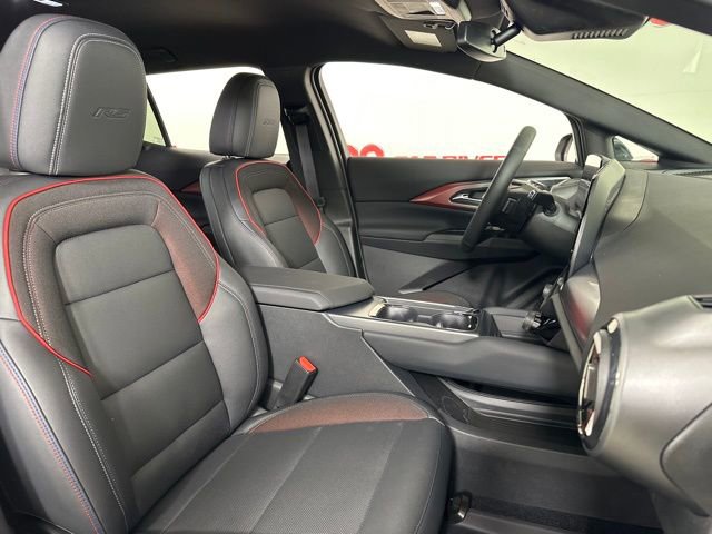 New 2024 Chevrolet Equinox EV RS FWD image 25