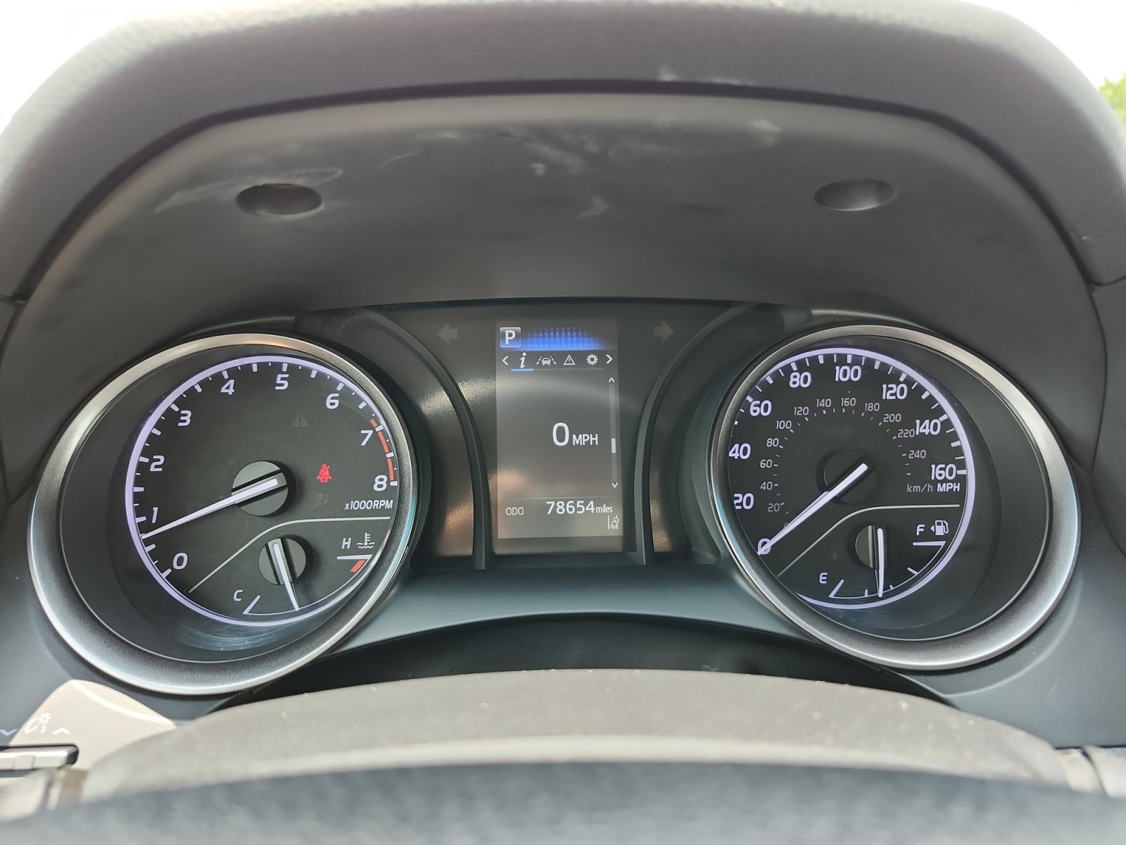 Used 2022 Toyota Camry SE FWD image 18