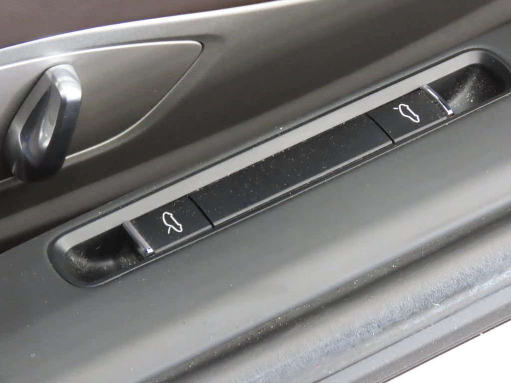 Used 2013 Porsche 911 Carrera S RWD image 37