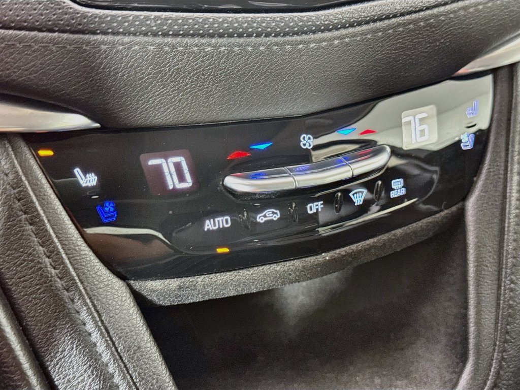 Used 2019 Cadillac XT5 Premium Luxury AWD/4WD image 18
