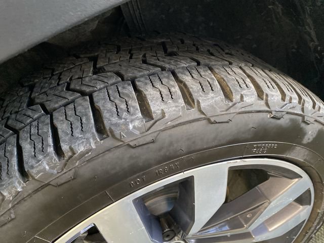 Used 2022 Volkswagen Atlas SEL Premium image 41