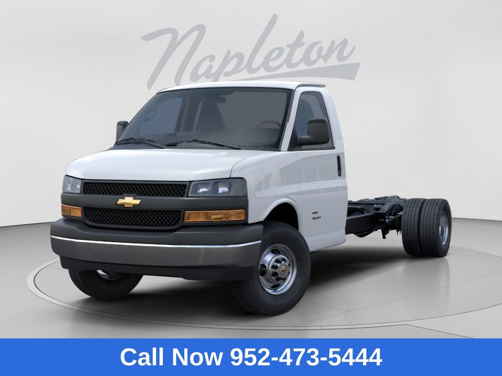 New 2026 Chevrolet Express 4500 w/ Power Convenience Package RWD image 1